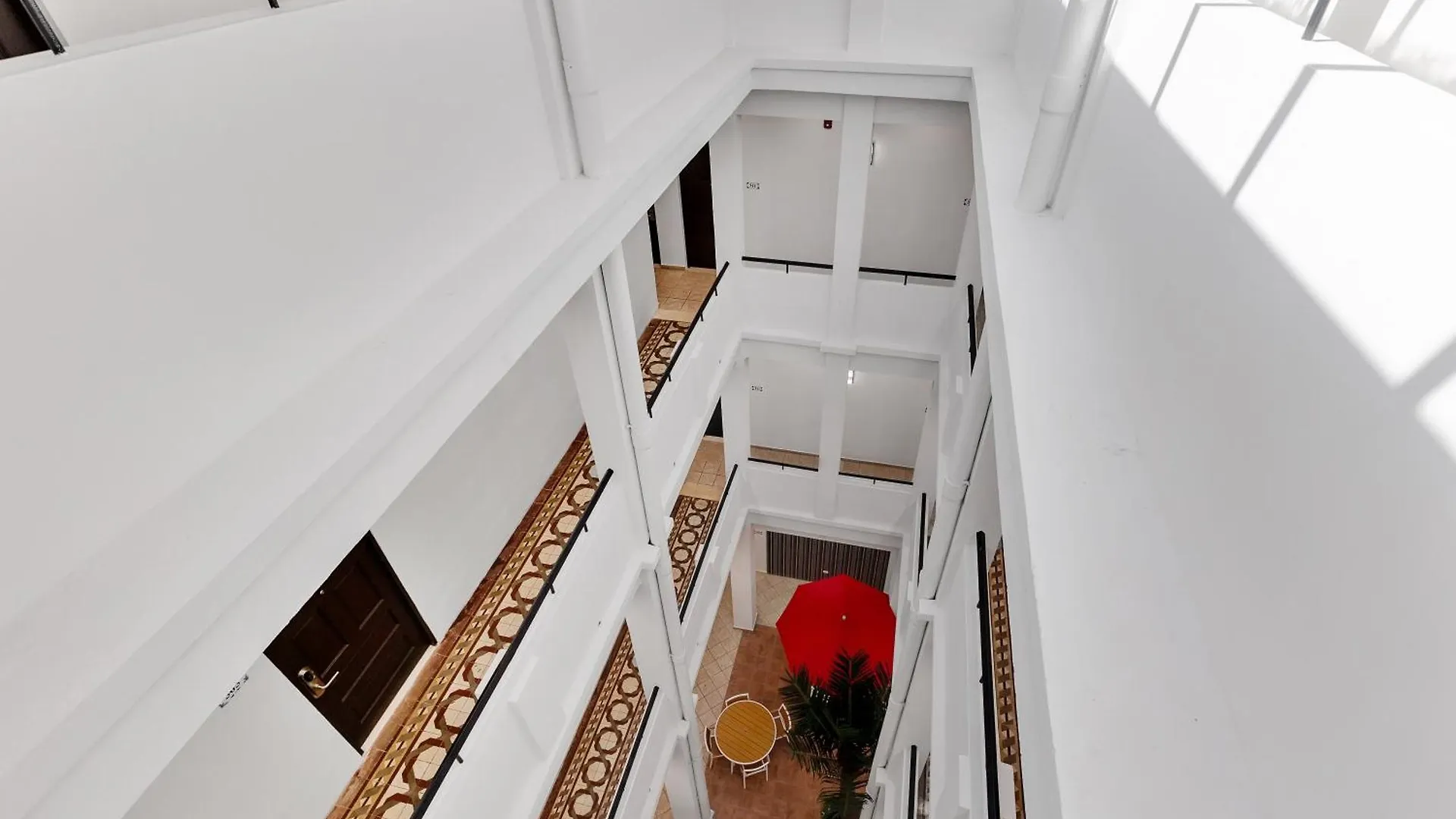 Armas Hotel San Juan