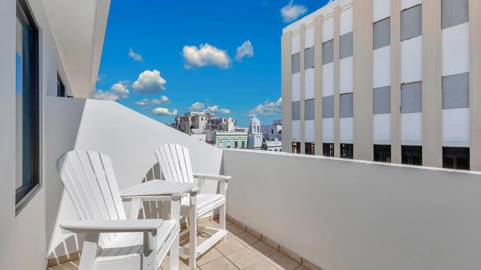 **  Armas Hotel San Juan Puerto Rico